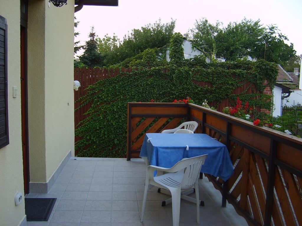 St. Michael Apartman Budapest Eksteriør billede